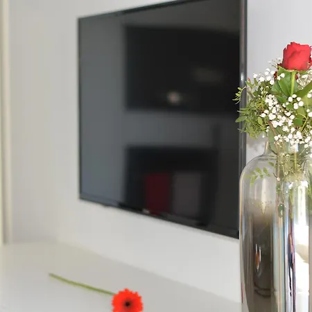 Anna Apartment
