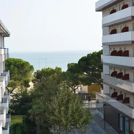 Anna Apartment